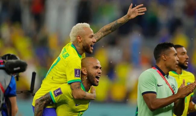 Alves dè chừng Messi nhưng muốn Brazil nghĩ về Croatia